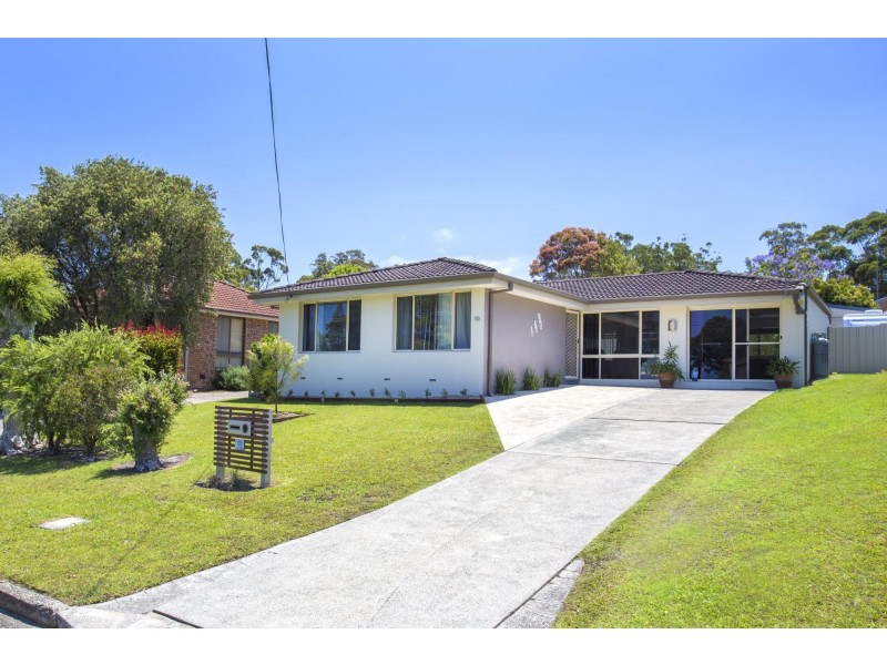 10 Driver Avenue, Mollymook NSW 2539