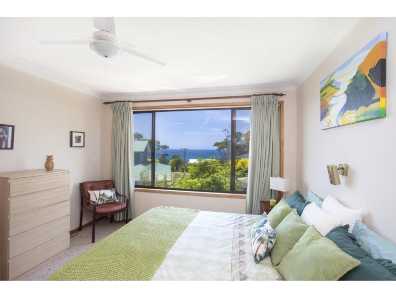 21 Victor Avenue, Narrawallee NSW 2539