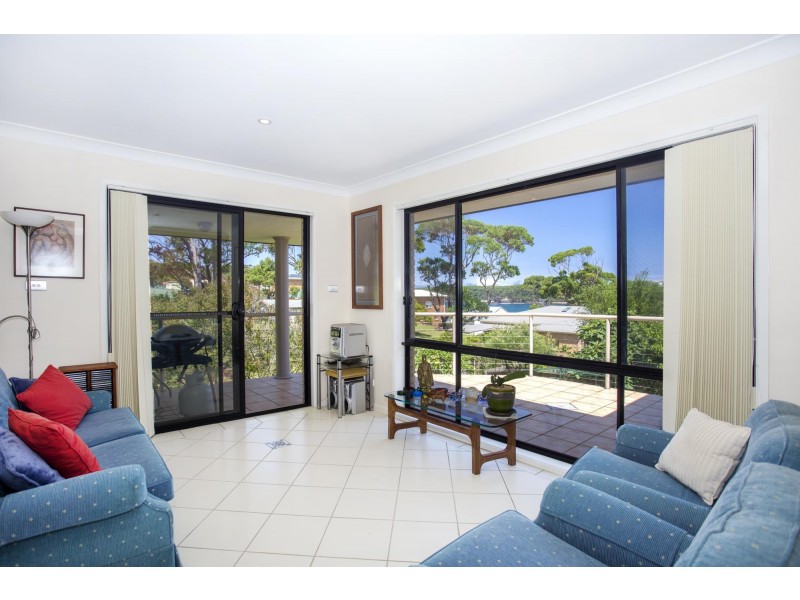 22 Dolphin Street, Ulladulla NSW 2539