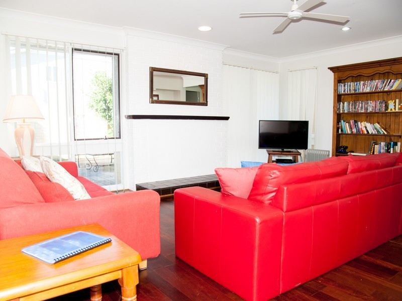 191 Matron Porter Drive, Narrawallee NSW 2539