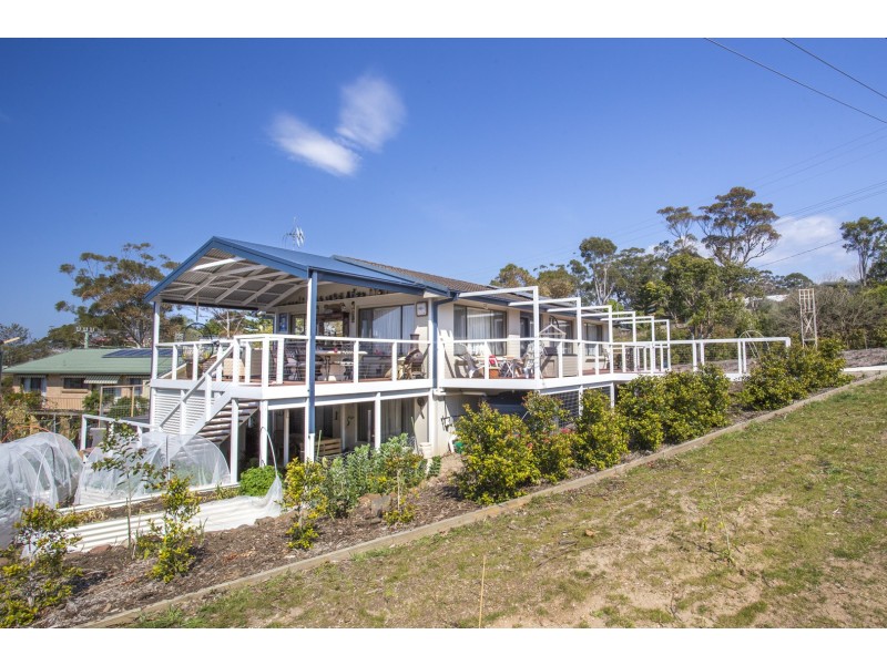 25 Bannister Head Road, Mollymook NSW 2539