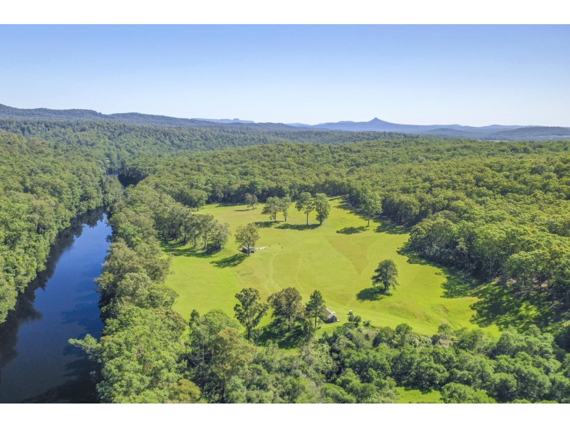 2000D The River Road, Brooman NSW 2538