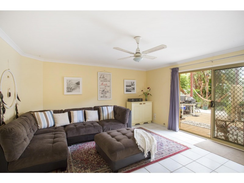 14 Wyoming Avenue, Burrill Lake NSW 2539