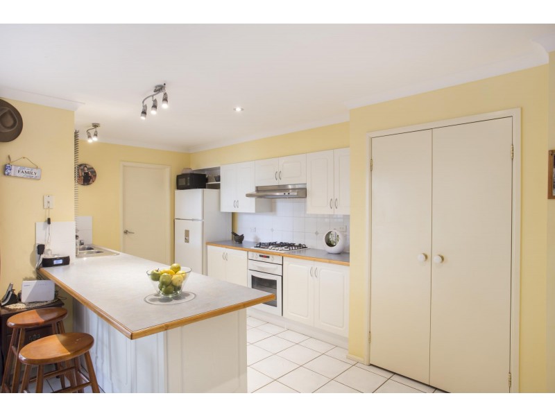 14 Wyoming Avenue, Burrill Lake NSW 2539