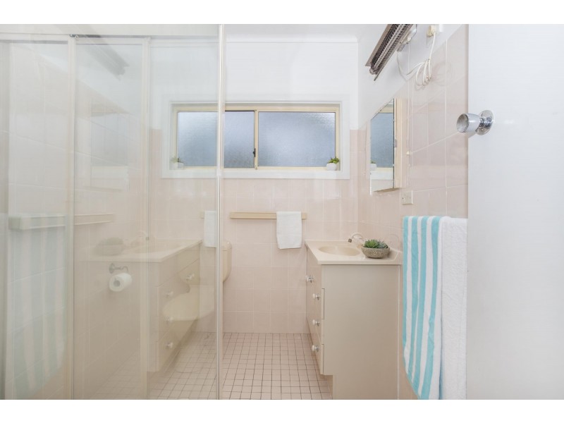 71 Mitchell Pde, Mollymook NSW 2539