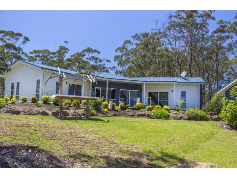 34 Pebbly Beach Road, East Lynne NSW 2536