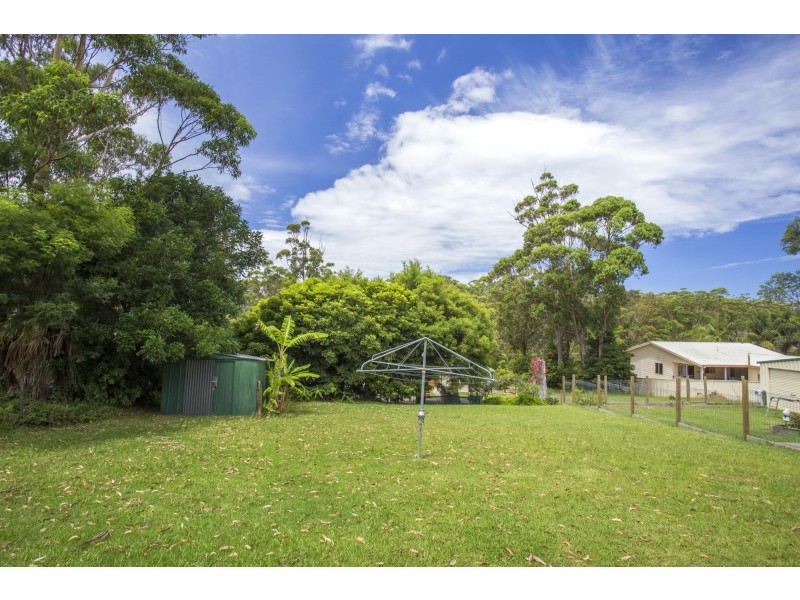 51 Mercury Drive, Lake Tabourie NSW 2539