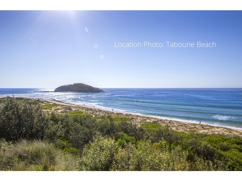 51 Mercury Drive, Lake Tabourie NSW 2539