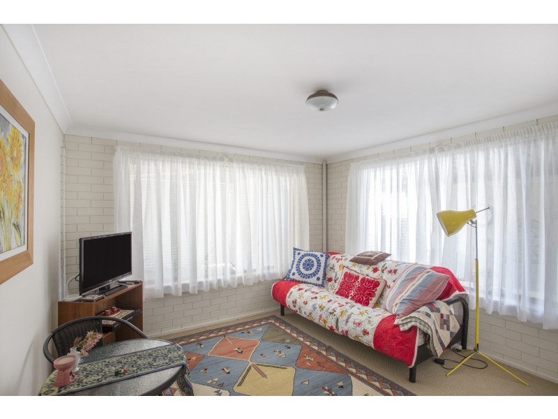 25 Bannister Head Road, Mollymook NSW 2539