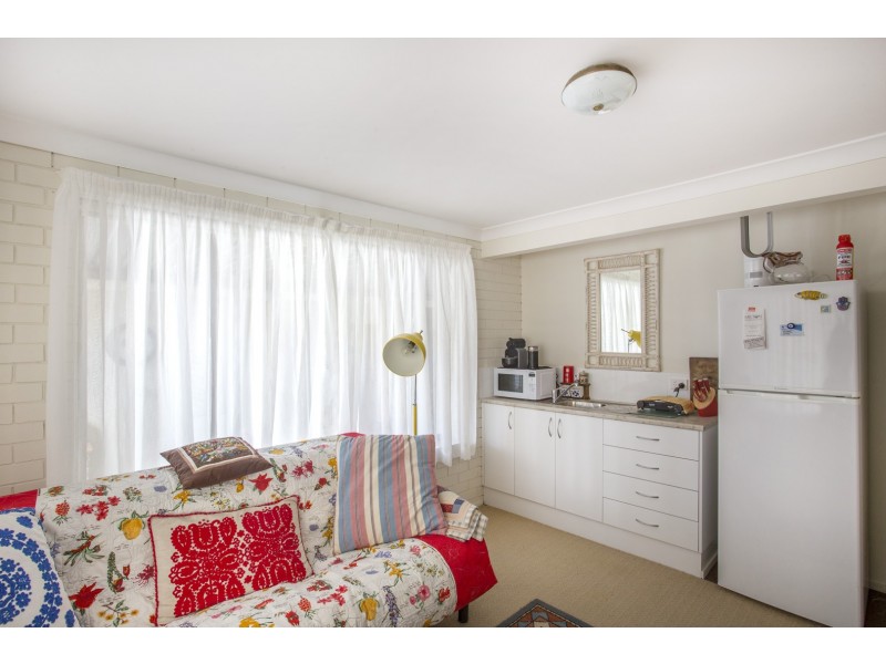 25 Bannister Head Road, Mollymook NSW 2539