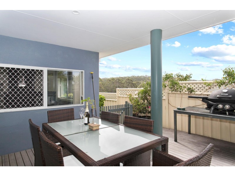 8 Everett Court, Mollymook Beach NSW 2539