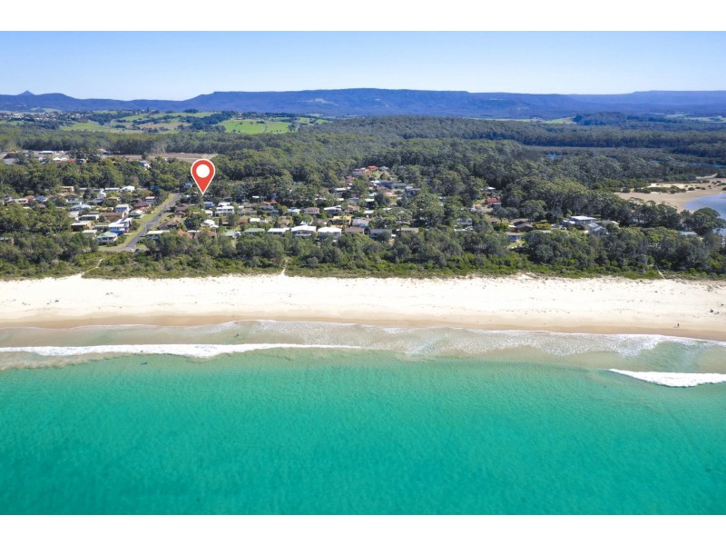 24 Bangalow Street, Narrawallee NSW 2539