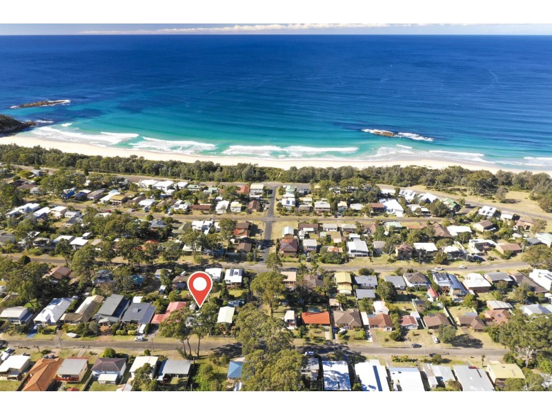 24 Bangalow Street, Narrawallee NSW 2539