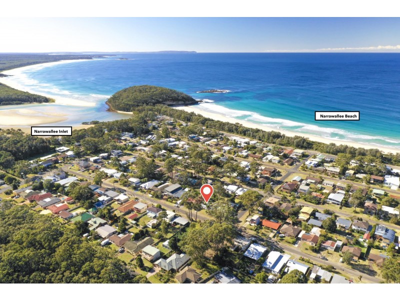 24 Bangalow Street, Narrawallee NSW 2539