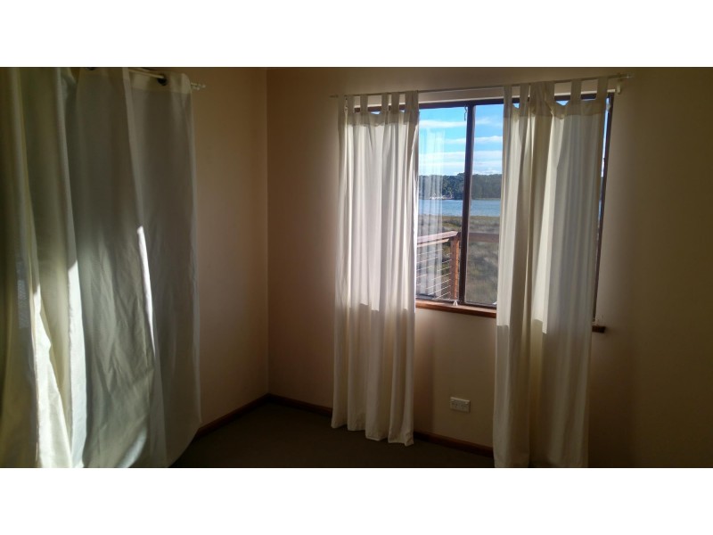 60 McDonald Parade, Burrill Lake NSW 2539