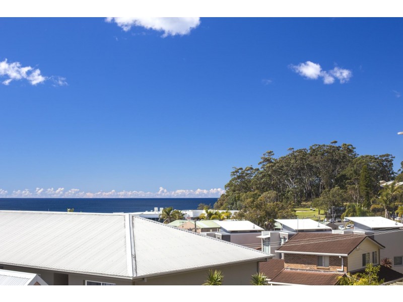 4/1 Ingold Avenue, Mollymook NSW 2539