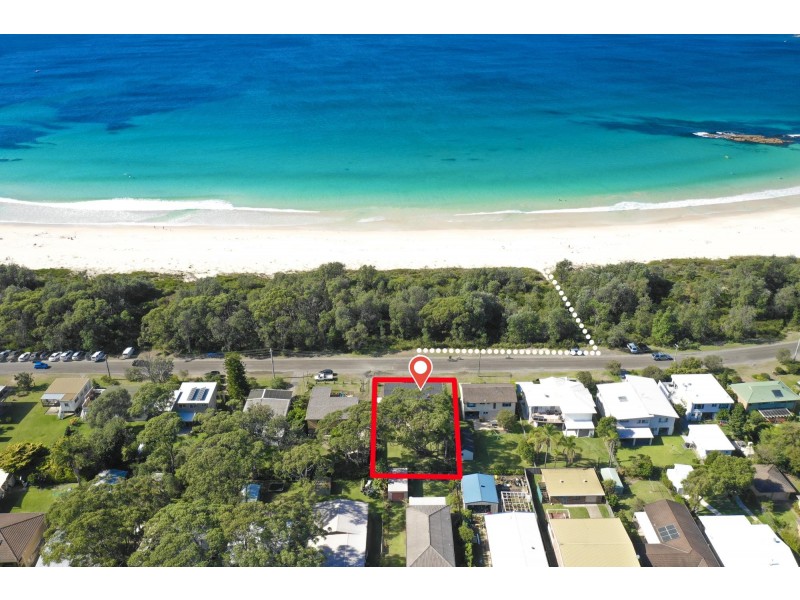 21 Matron Porter Drive, Narrawallee NSW 2539