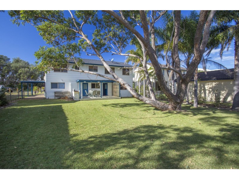 21 Matron Porter Drive, Narrawallee NSW 2539