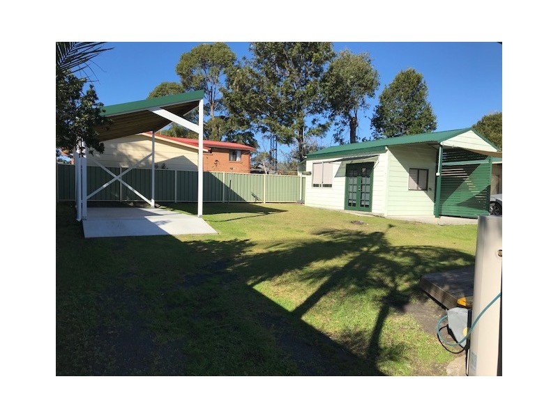 78 Princes Hwy, Lake Tabourie NSW 2539