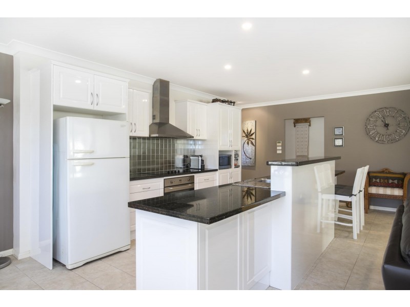 1 Yarra Yarra Close, Mollymook NSW 2539
