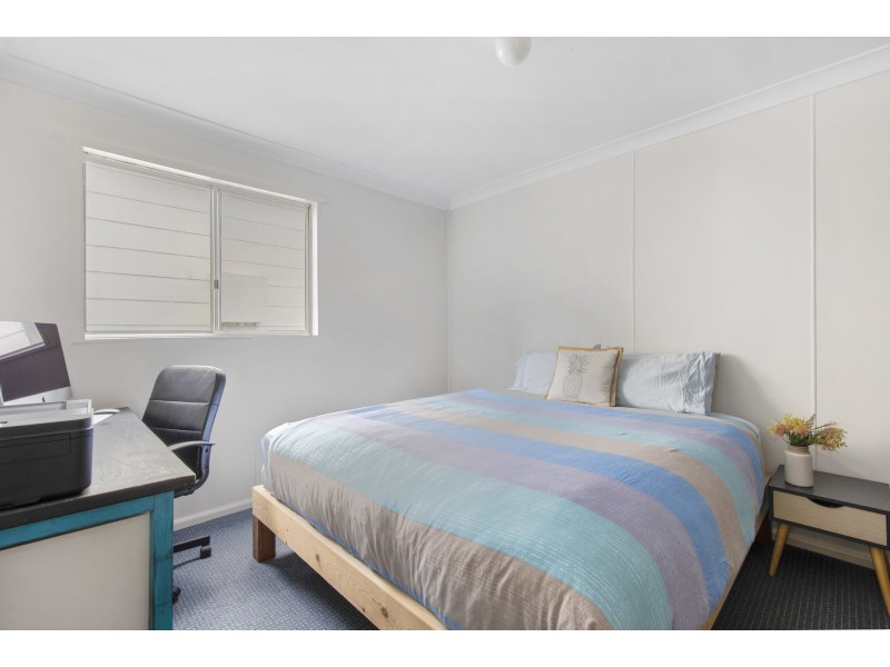 4 Bangalow Street, Narrawallee NSW 2539