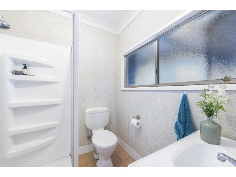 4 Bangalow Street, Narrawallee NSW 2539