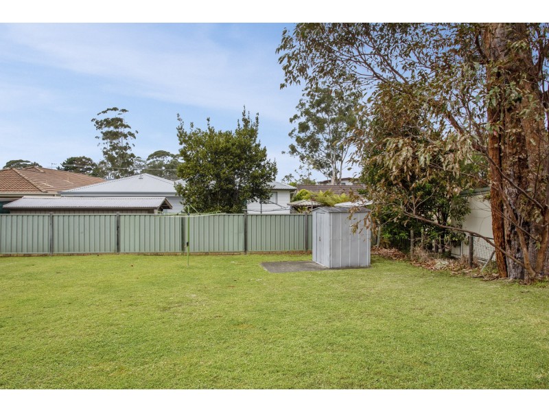 4 Bangalow Street, Narrawallee NSW 2539