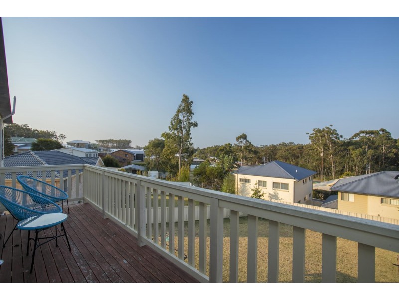 14 Gemini Way, Narrawallee NSW 2539