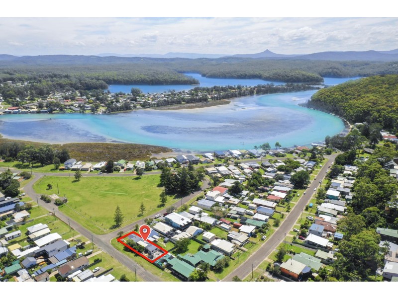 21 Federal Avenue, Burrill Lake NSW 2539