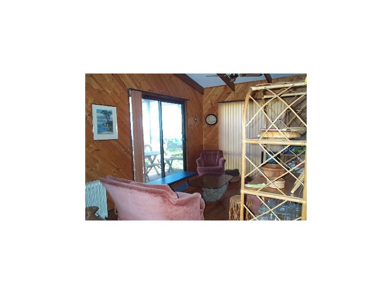 25 Surfers Avenue, Narrawallee NSW 2539