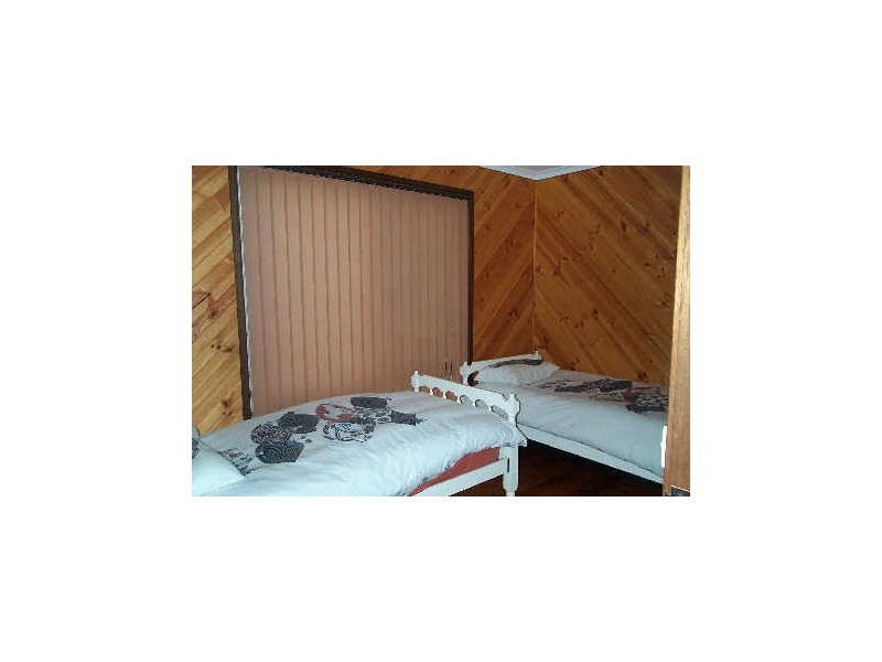 25 Surfers Avenue, Narrawallee NSW 2539