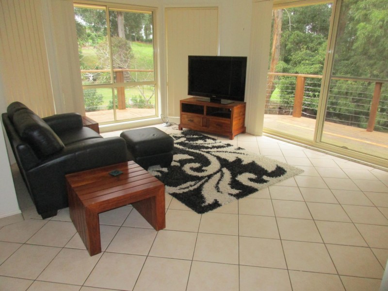 5 Yarrawanga Close, Mollymook Beach NSW 2539