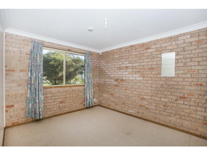 62 Highview Drive, Dolphin Point NSW 2539