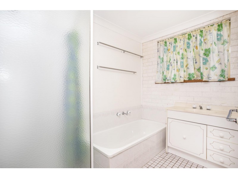 62 Highview Drive, Dolphin Point NSW 2539