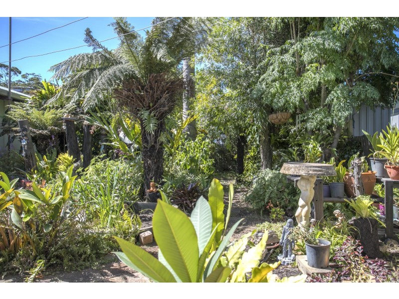 13 Federal Avenue, Burrill Lake NSW 2539