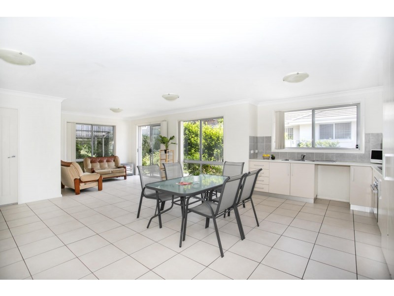 Unit 2/4 Kingsley Avenue, Ulladulla NSW 2539