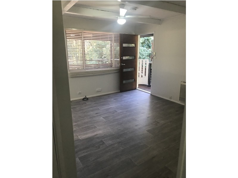 18 Manning Avenue, Narrawallee NSW 2539