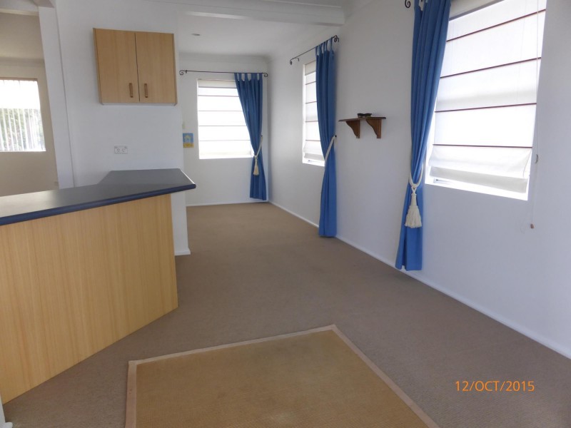 24 Bangalow St, Narrawallee NSW 2539