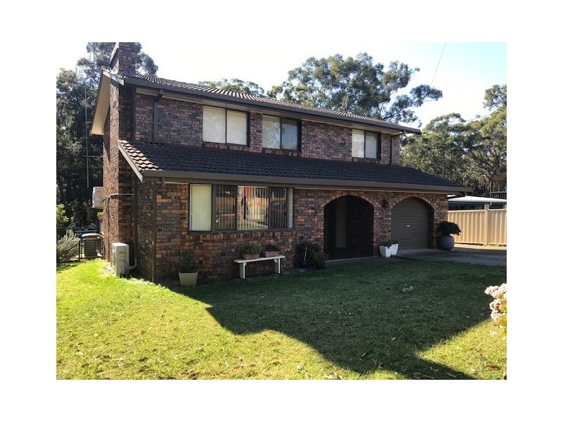 5 Ocean Street, Mollymook NSW 2539