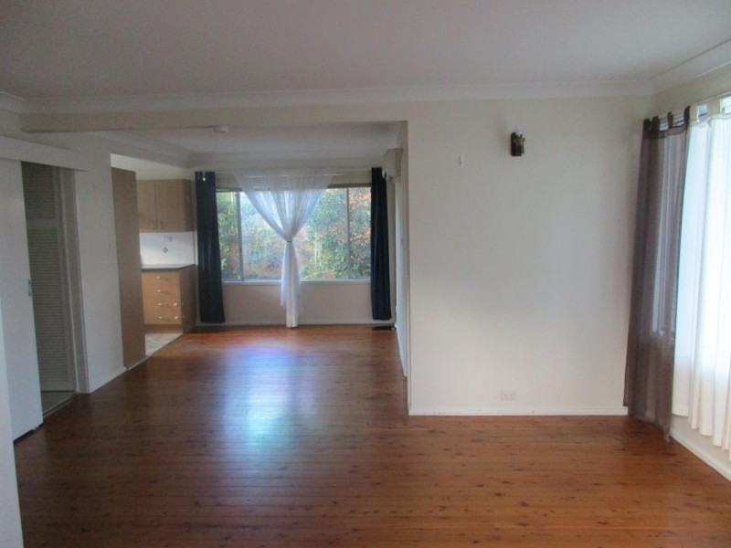 9 Parkview Parade, Mollymook NSW 2539