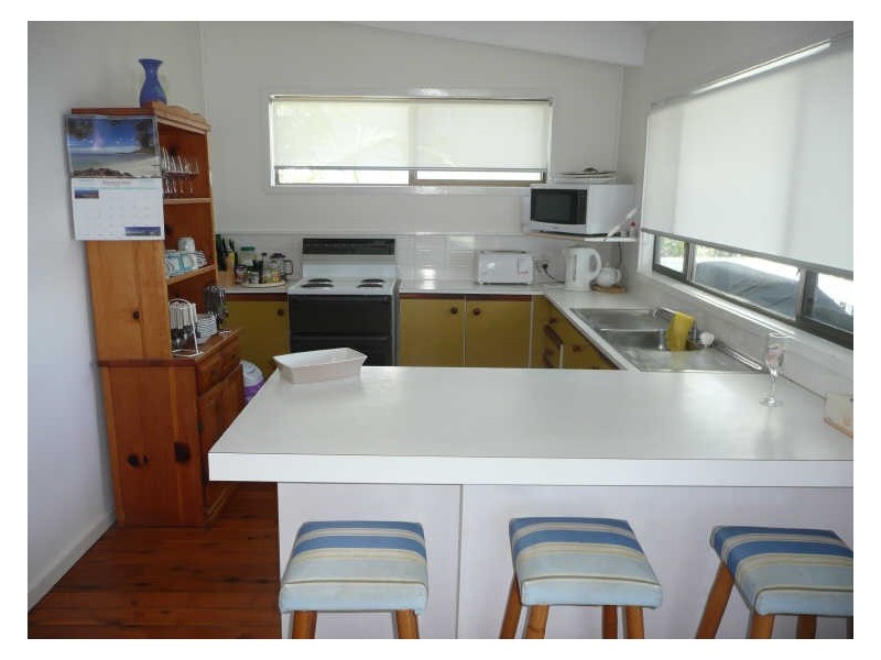 8 Victor Avenue, Narrawallee NSW 2539