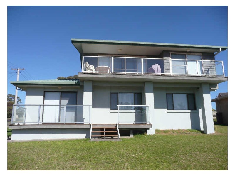 21 Booth Avenue, Narrawallee NSW 2539