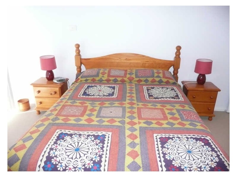 21 Booth Avenue, Narrawallee NSW 2539