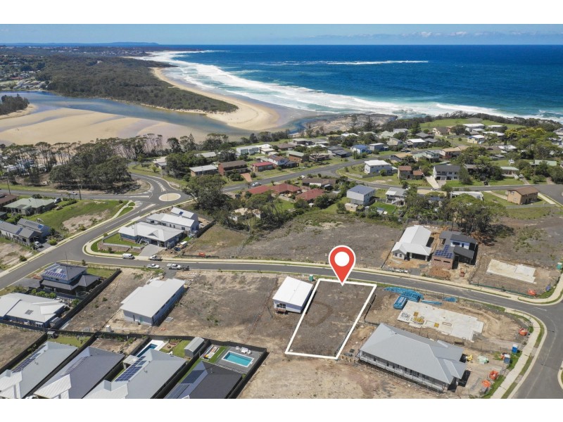 14 Galiga Crescent, Dolphin Point NSW 2539