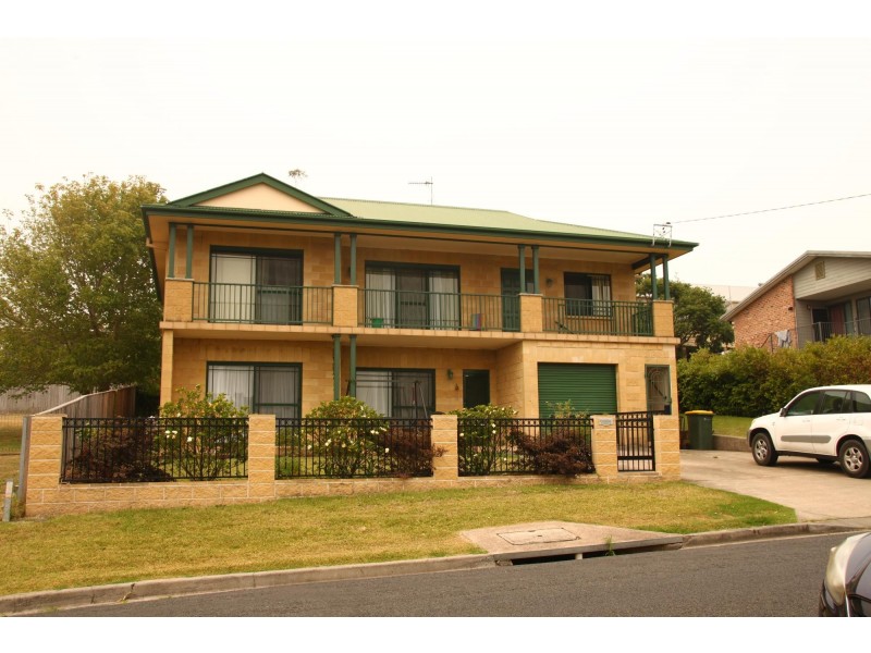 9 Charles Street, Milton NSW 2538