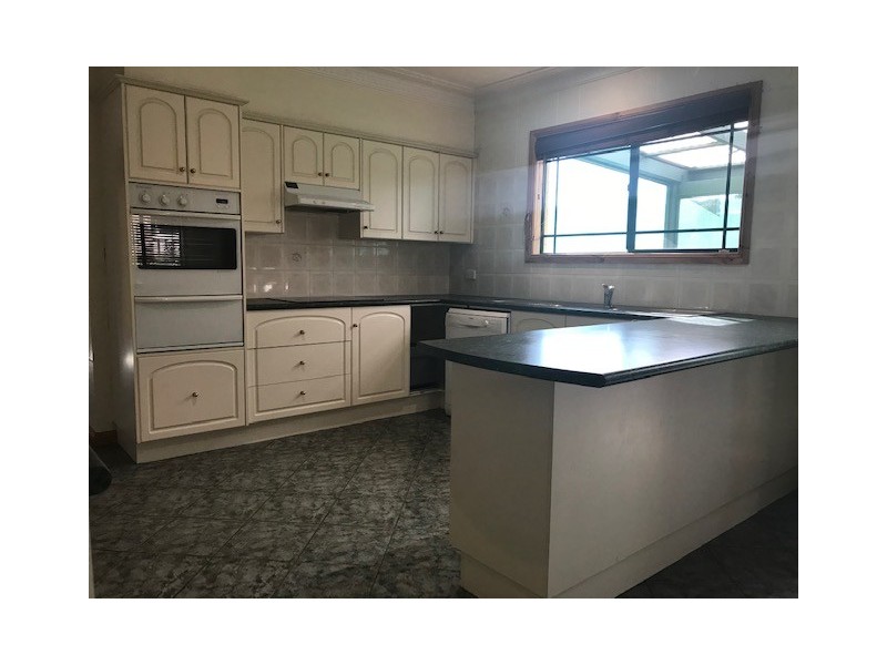 9 Charles Street, Milton NSW 2538