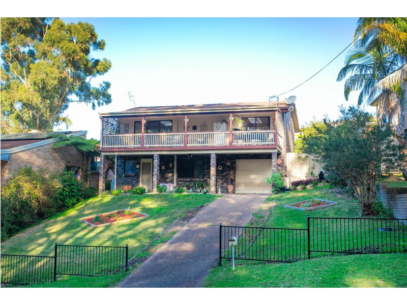 16 Simmons Drive, Ulladulla NSW 2539