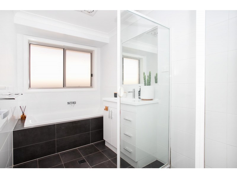 12 Macquarie Drive, Burrill Lake NSW 2539