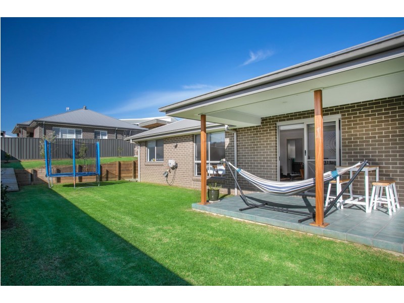12 Macquarie Drive, Burrill Lake NSW 2539