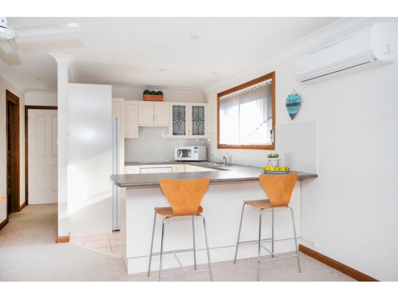 1/36 Ocean Street, Mollymook NSW 2539